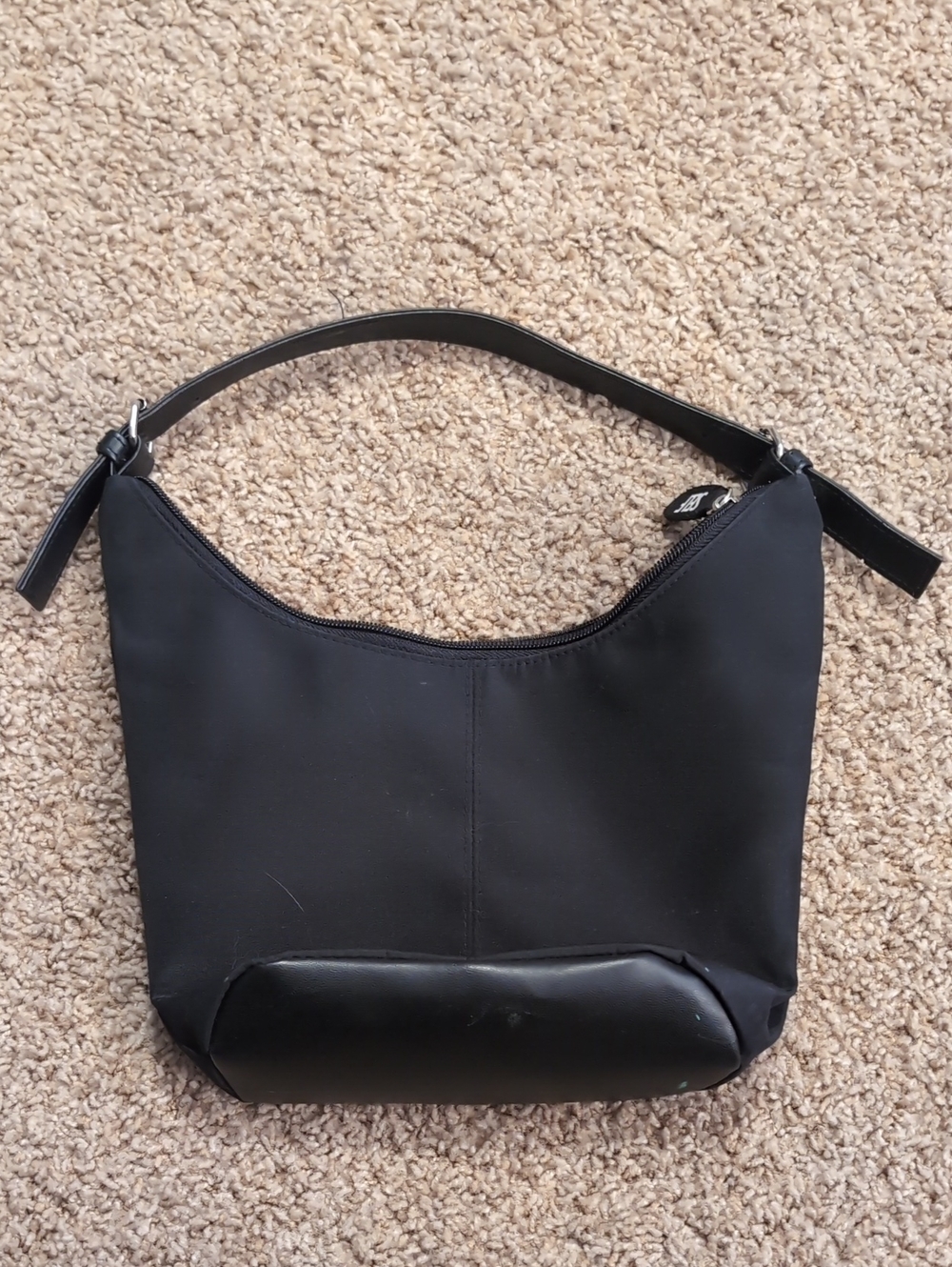 Black Women’s Shoulder Bag - Classic Minimal Tote